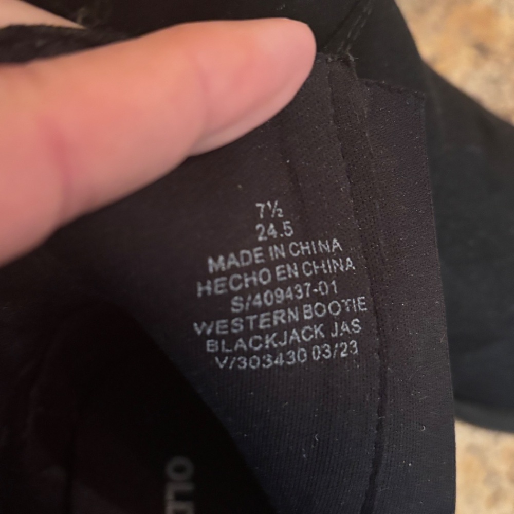 Old Navy Western Bootie - Picture 4 of 4